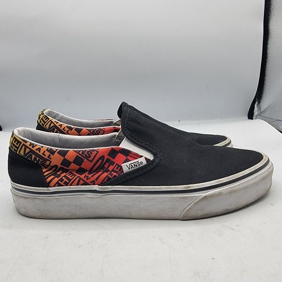 VANS Slip-On Classic Womens 7.5 Black Red Logo Flame Fire Canvas Shoes - Picture 7 of 13